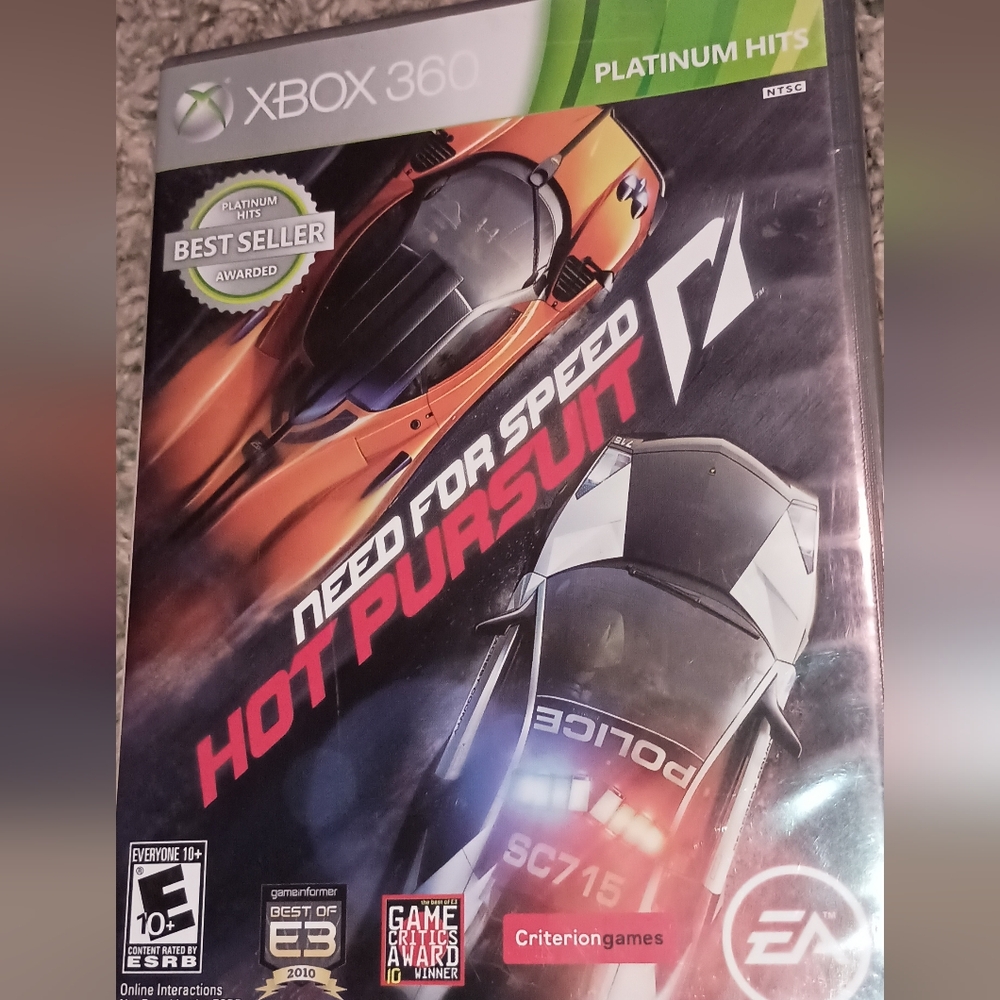 Need for Speed: Hot Pursuit -- Limited Edition (Microsoft Xbox 360, 2010)